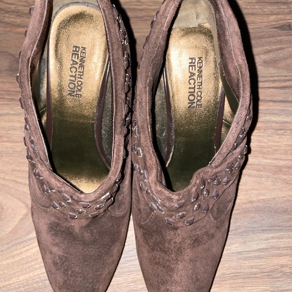 Brown suede heels - Picture 3 of 4